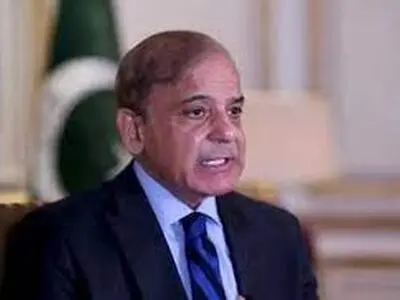 تأکید نخست‌وزیر جدید پاکستان بر برقراری روابط صلح‌آمیز با هند