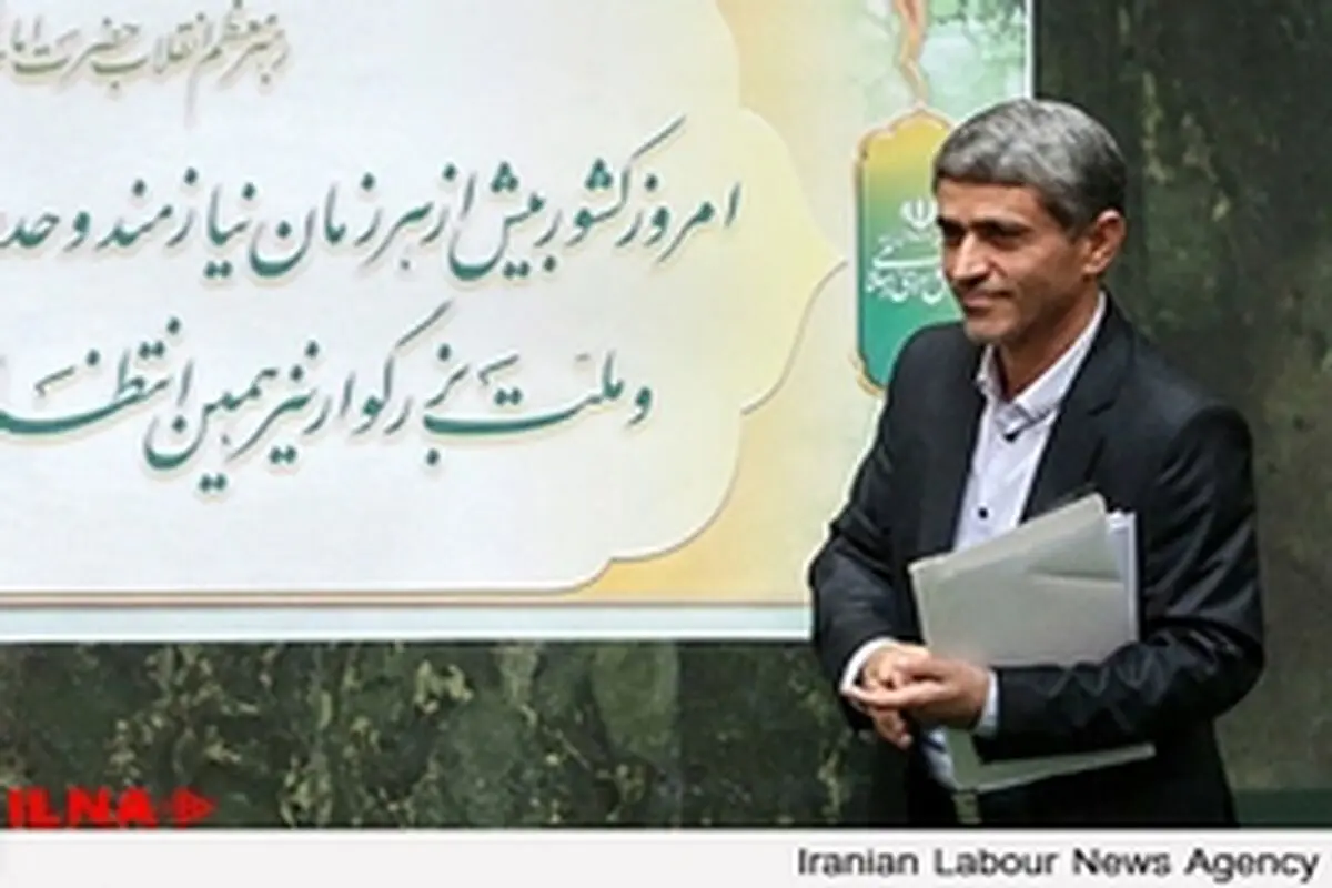شرط خروج از رکود ثبات است / در نظریه جامع فقهی در بانکداری دچار خلاء هستیم