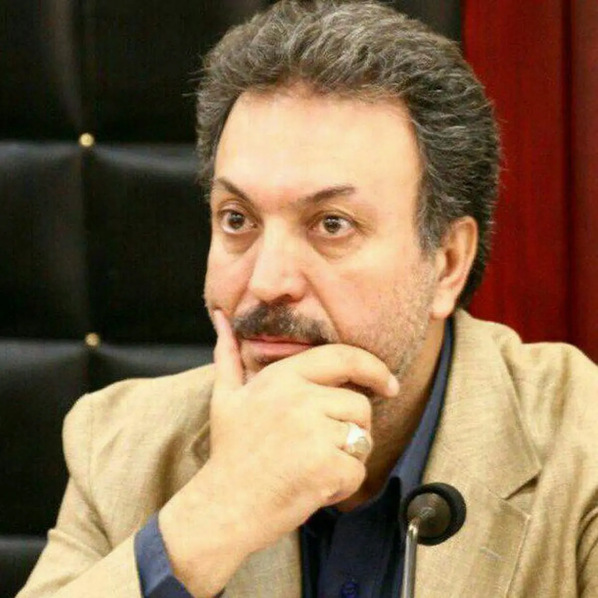 پرداخت حقوق کارگران جزو الزامات شهرداری است/ عملکرد مدیران از کارگران جداست