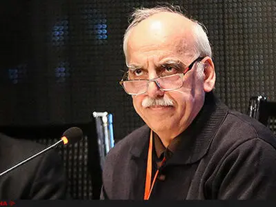 تا زمانیکه مشکلات بانکی برطرف نشود، بحران ارزی پایدار خواهد بود/ گاهی مجبور می‌شویم تمام مسائل را زیر فرش کنیم