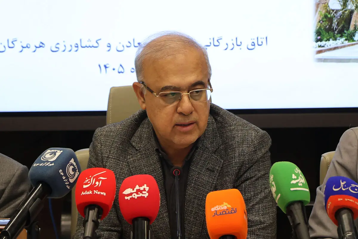 آشوری: شرایط جنگی، ضرورت بازنگری در حمایت‌های بودجه‌ای از هرمزگان را دوچندان کرده است
