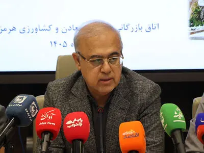 آشوری: شرایط جنگی، ضرورت بازنگری در حمایت‌های بودجه‌ای از هرمزگان را دوچندان کرده است