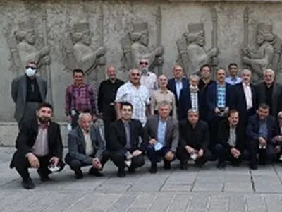 تقدیر از بازنشستگان بانک ملی ایران