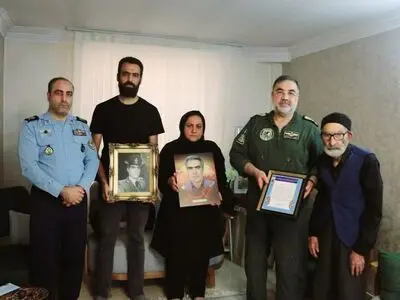پیام شهدا، ایستادگی مقابل نظام سلطه است/مدیون شهدا و خانواده معظم آنها هستیم