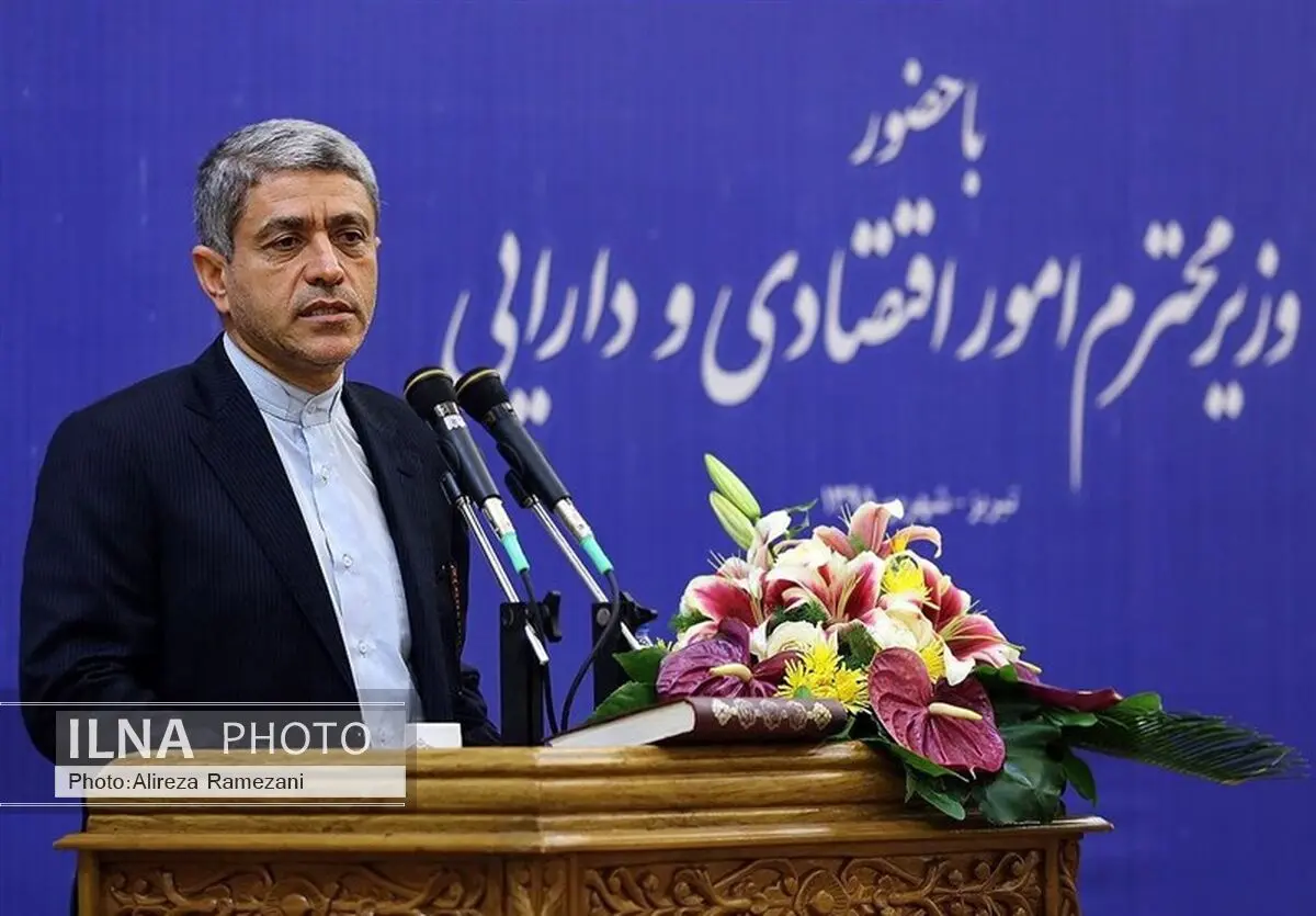 متاسفانه امسال درگیر حاشیه‌ها شدیم 