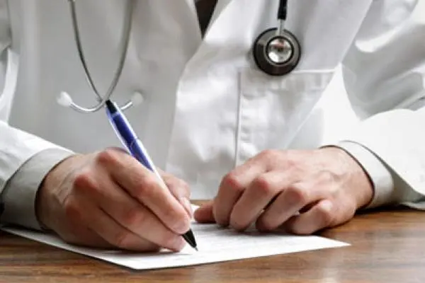 برقراری حق محرومیت از مطب برای پزشکان سازمان