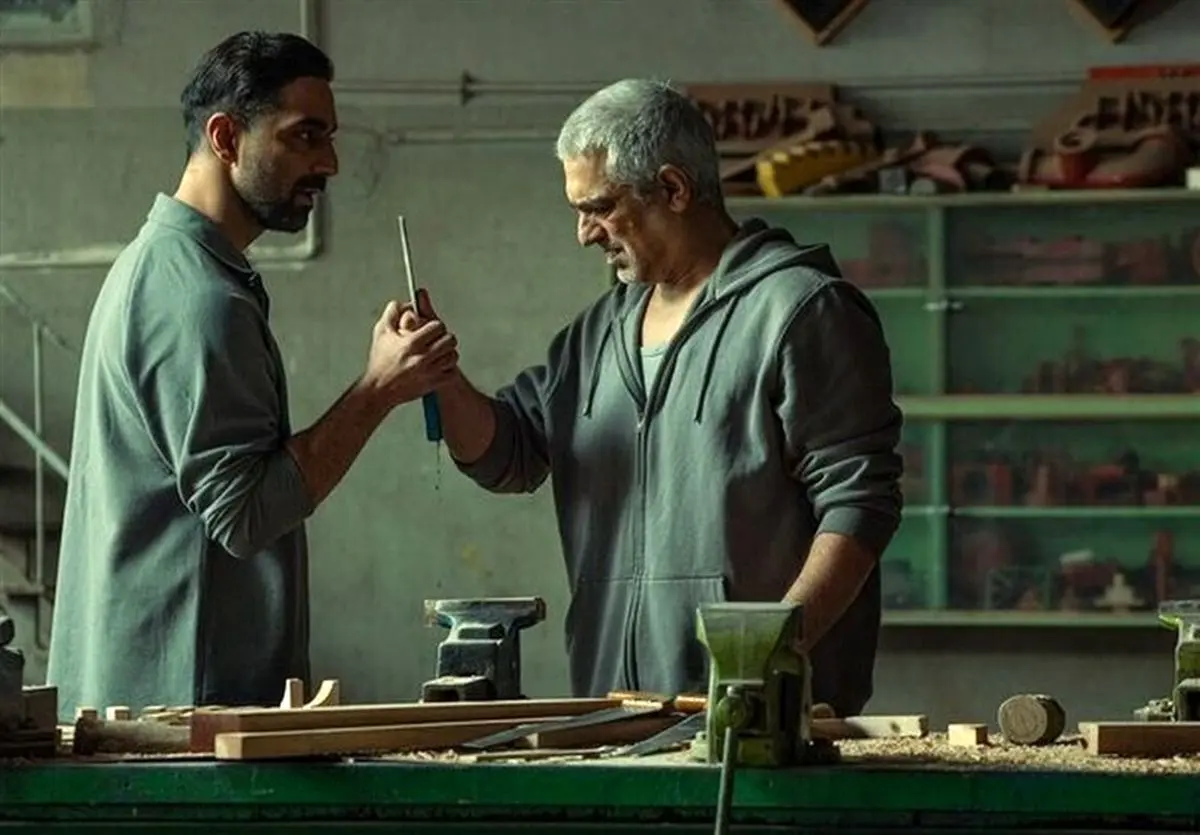 «پروانه» اولین تجربه نویسنده، کارگردان و فیلمبردارش است/ سعی کردیم شجاع و خلاق باشیم