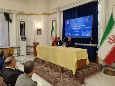 محافظ البنك المركزي: سياسة إيران تتمثل بتعزيز العلاقات مع روسيا