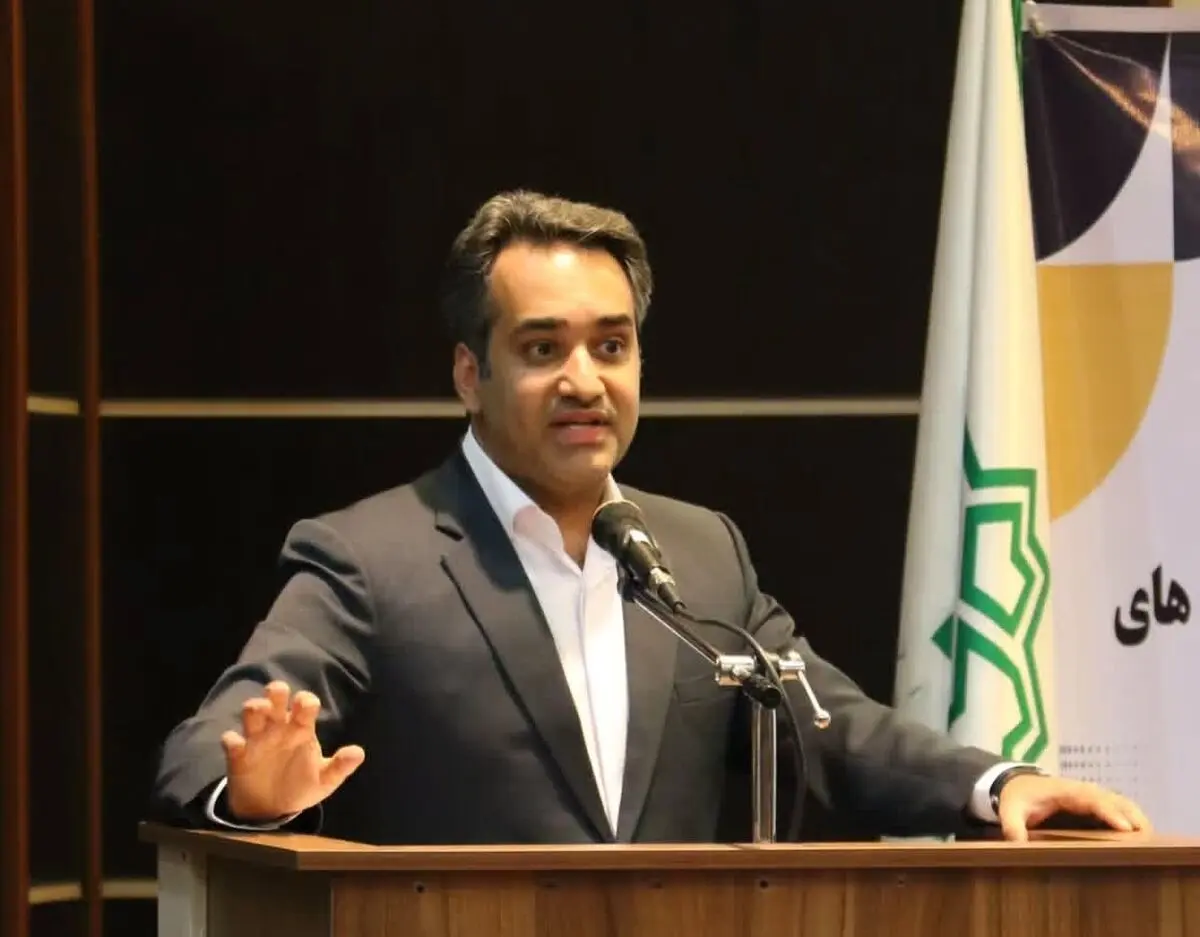 واکنش به اعلام آمادگی رئیس‌جمهور برای واگذاری مسئولیت به افراد توانمند: شایسته‌سالاری با خوداظهاری محقق نمی‌شود