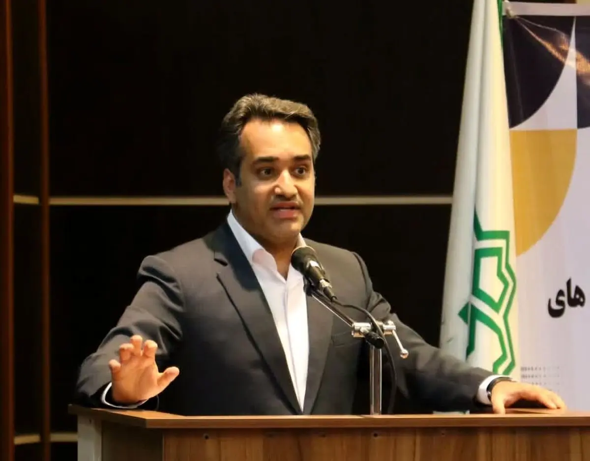 واکنش به اعلام آمادگی رئیس‌جمهور برای واگذاری مسئولیت به افراد توانمند: شایسته‌سالاری با خوداظهاری محقق نمی‌شود