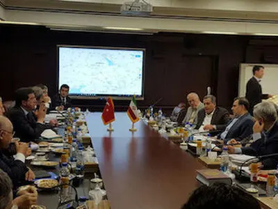 مذاکره برای رفع توقف‌های طولانی قطارها و کامیون‌ها در مرز ترکیه