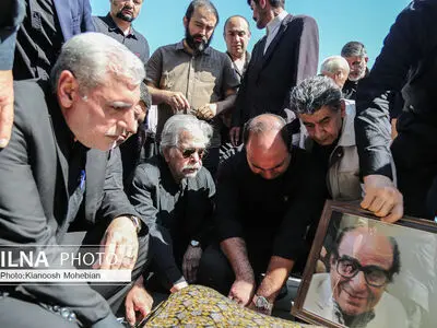 مراسم تشییع پیکر مهدی علی محمدی پیشکسوت رادیو و دوبلاژ