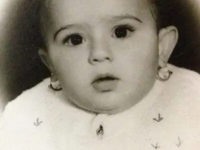 کودکی‌«لیلا برخورداری»(عکس)