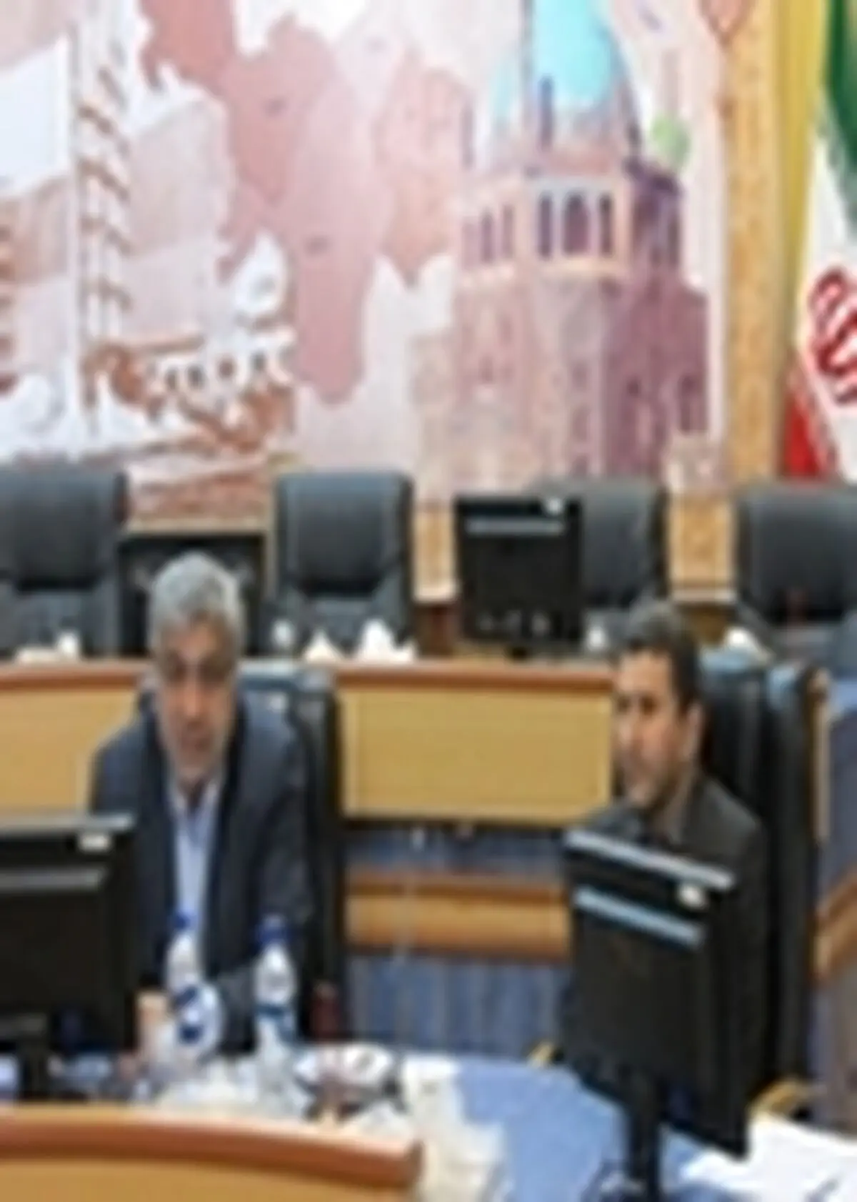 در حال حاضر به علل نامشخصی قهوه‌خانه‌ها در اماکن زیرزمینی فعالیت می‌کنند