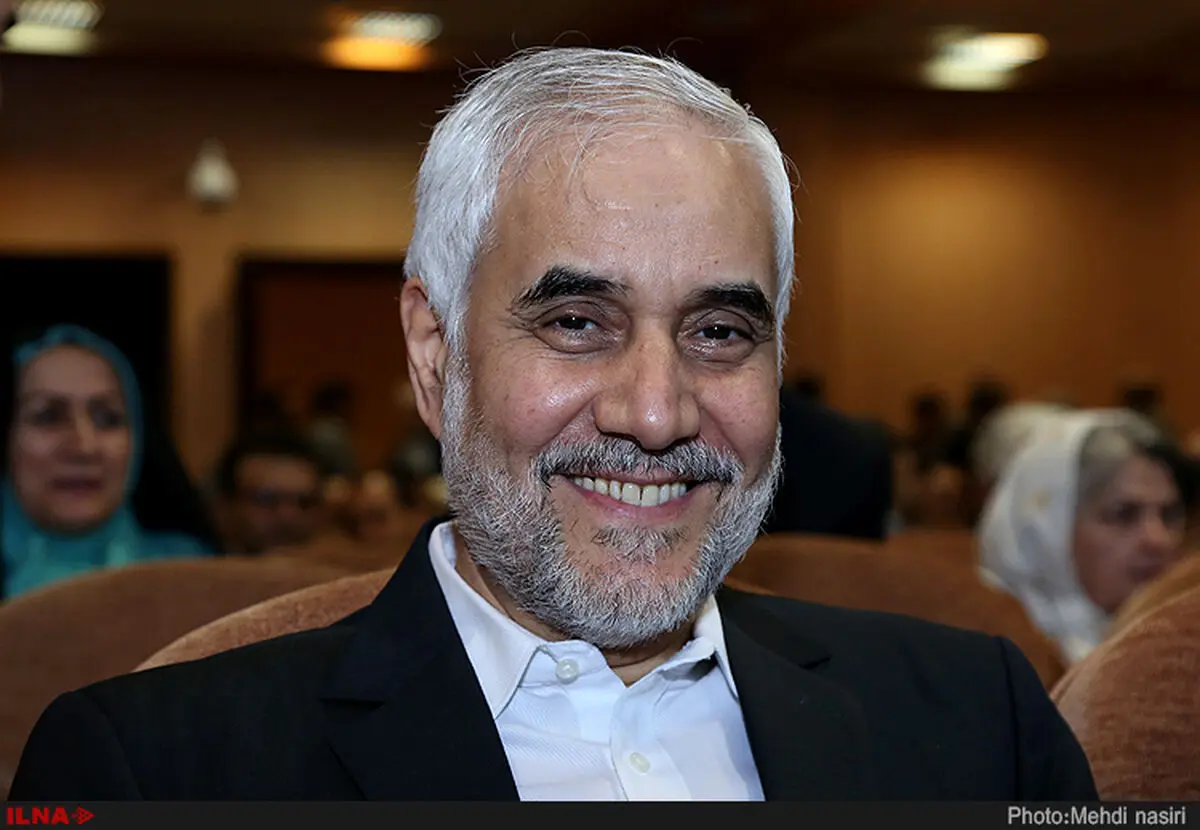 تا پایان سال با انجام اقداماتی، تورم را کاهش می‌دهم