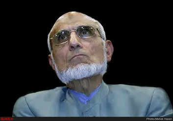 قالیباف سرلیست شورای ائتلاف نیست، پوسترها را طرفدارانش می‌زنند/ پیروزی اصولگرایان قطعی نیست/ بعید است تغییری در لیست شورای ائتلاف رخ دهد