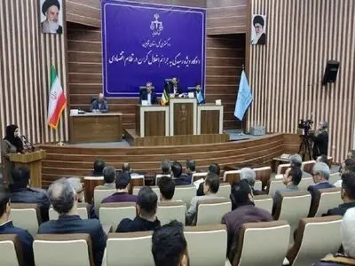 اظهارات متناقض همسر متهم ردیف اول پرونده رضایت خودرو طراوت نوین/ از بی‌اطلاعی درباره اتاق پر از پول و طلا در منزل تا خرید حلقه الماس ۹۰ میلیارد تومانی