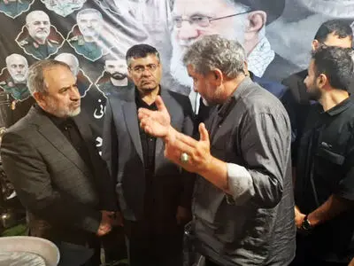بازدید معاون اقتصادی استاندار قزوین از موکب‌های تشییع رهبر شهید در بویین‌زهرا