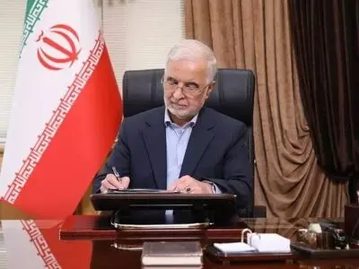 مومنی به علی لاریجانی تبریک گفت