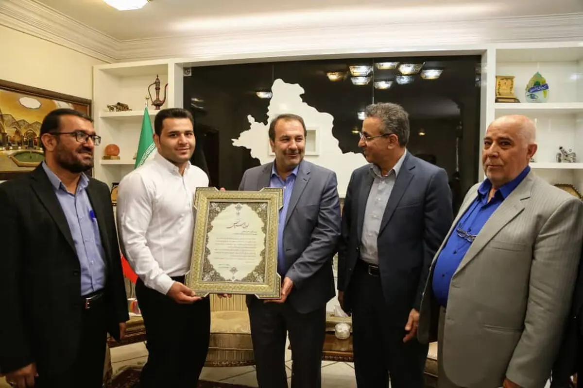 قهرمانان ورزشی جامعه کارگری سفرای فرهنگی کشور هستند/ تکمیل پروژه‌های ورزشی کارگری در اولویت است