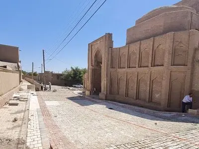 پایان مرمت و سامان‌دهی حریم مسجد ۷۰۰ ساله میامی