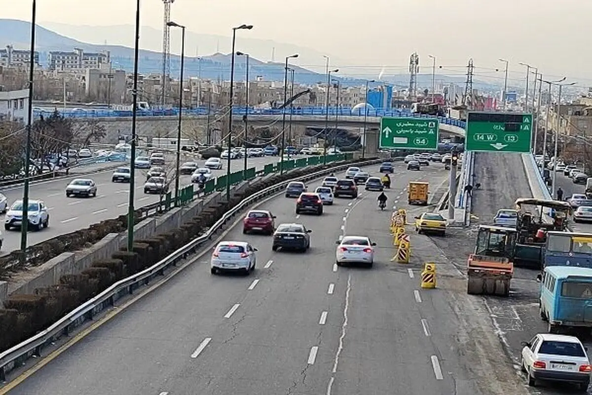 ترافیک تهران روان است/ هشدار درخصوص تردد موتورسیکلت‌ها در روزهای بارانی