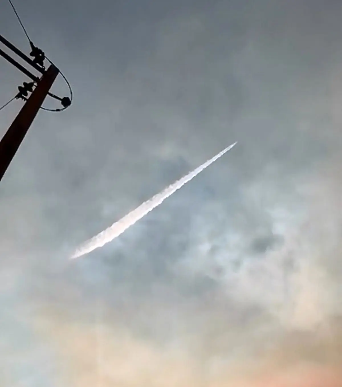 هواپیمای ایلیوشین اولین عملیات اطفای حریق در ارتفاعات صخره‌ای جنگل‌های الیت چالوس انجام داد + فیلم