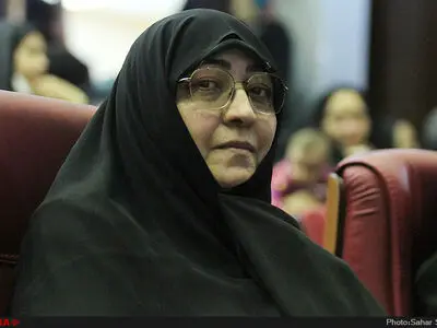 نگرانی از وضعیت کارگرانی که به حاشیه‌نشینی و زاغه‌نشینی روی آورده‌اند/ مردم انتظار تصمیمات درست ازسوی دولت و مجلس را دارند