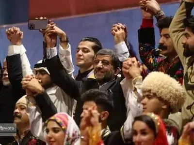وحدت اقوام در گلستان به تصویر کشیده شد/ افتخار جمهوری اسلامی این است که هویت اقوام را به رسمیت می‌شناسد