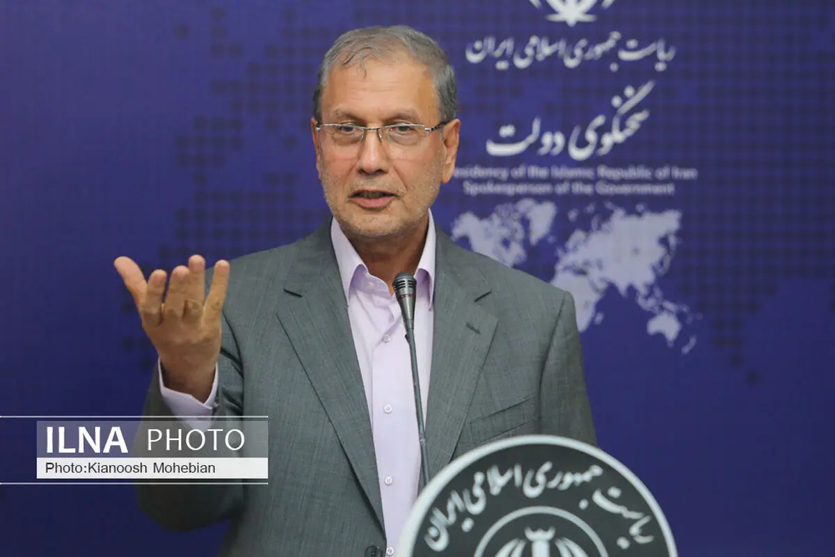 روحانی برای سفر به نیویورک تردید داشت/ روال اداری آزادی نفتکش انگلیسی طی شده است