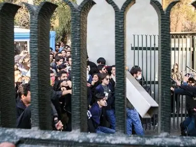 پیگیری حراست آموزش‌و‌پرورش برای دستیابی به آمارِ دانش‌آموزان بازداشتی/رایزنی با نهادهای امنیتی، وزارت کشور و مراجع قضایی
