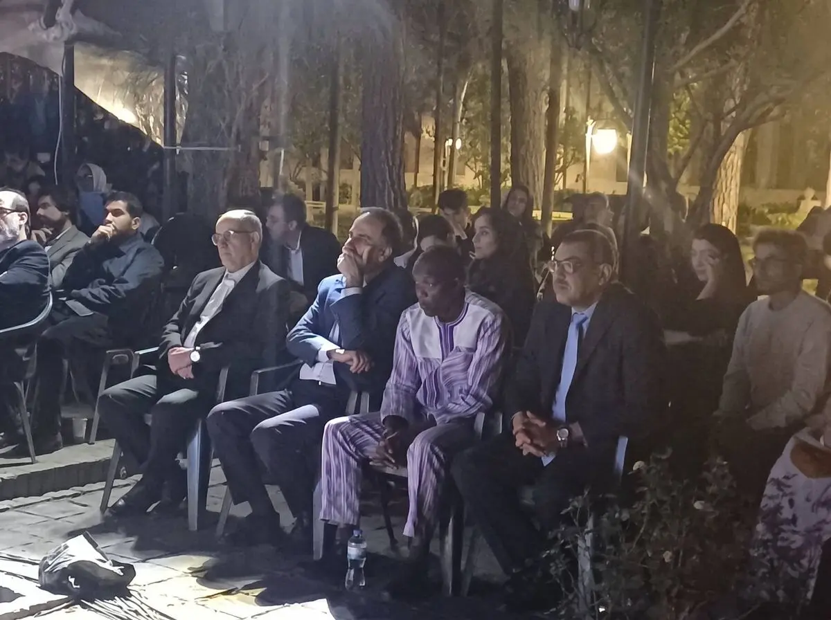 استقبال اهالی فرهنگ از نمایش «قائم‌مقام فراهانی»