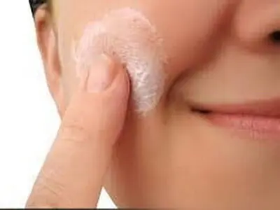 بیش از ۸۰ درصد آسیب‌های پوستی ریشه در کودکی دارد
