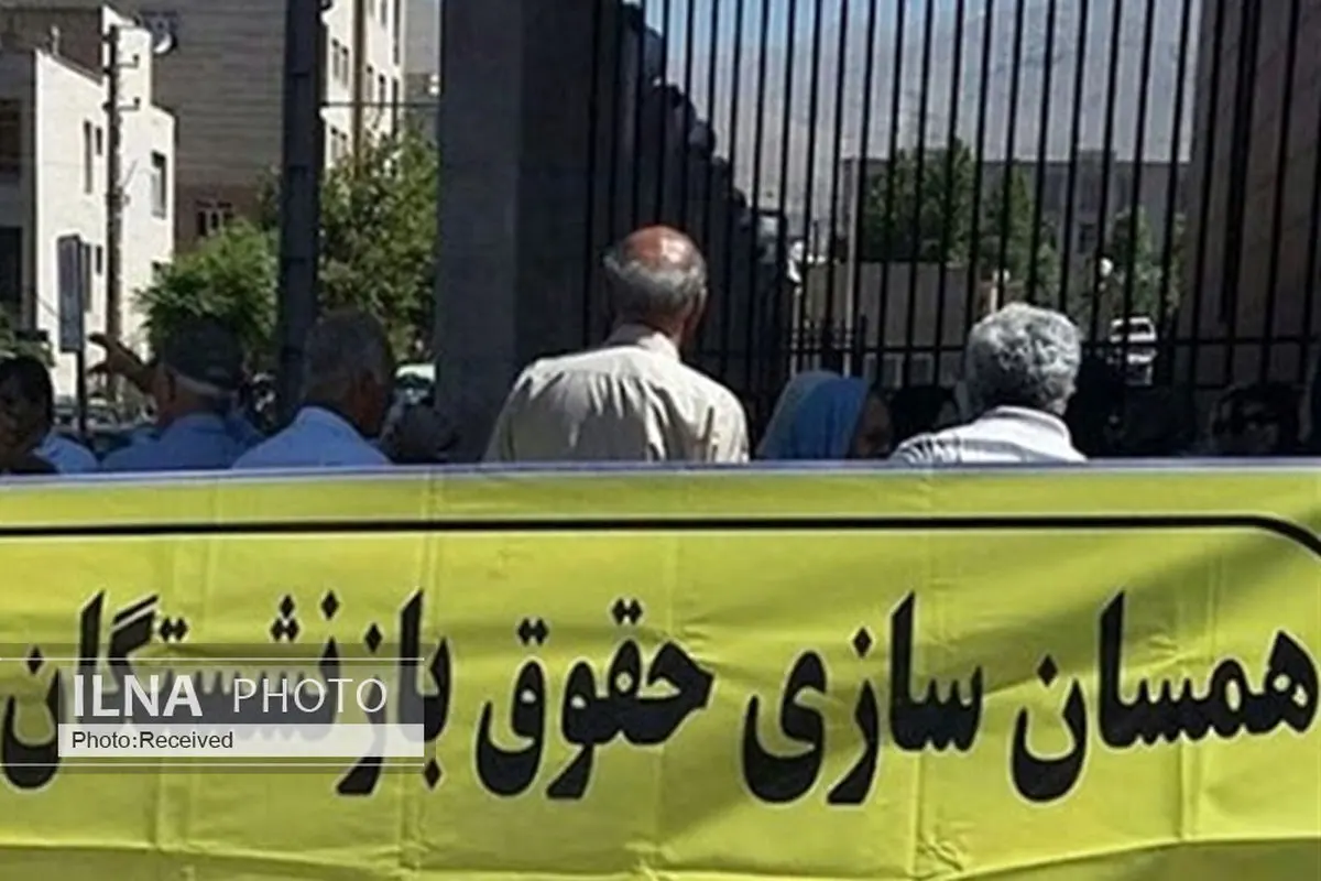 رنگ عوض کردن نمایندگان مجلس با تغییر فضای سیاسی کشور/ آیا دائمی شدن همسان‌سازی با امضای نمایندگان از دور خارج می‌شود؟! 