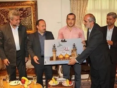 تقدیر مسئولان قزوینی از احسان لشگری و مربی‌اش