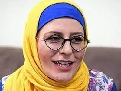 این بازیگر زن در پشت بام عاشق پسر همسایه شد + فیلم