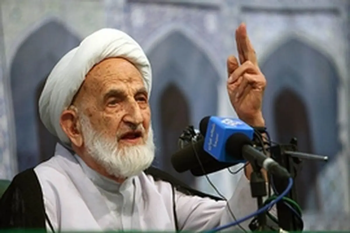 جوانان باید برای مطالعه نهج البلاغه تشویق شوند