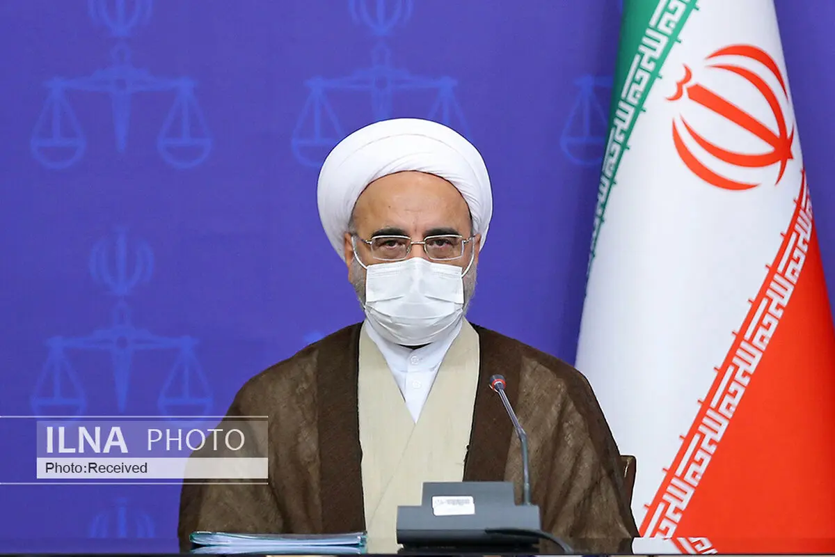 وجود دو نهاد موازی در حوزه وکالت را به مصلحت نمی‌دانیم/ برخی می‌خواهند نهاد وکالت را مقابل عدلیه قرار دهند
