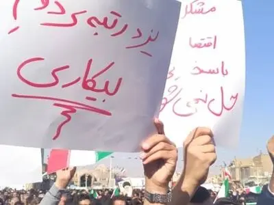 تشکیل‌ نهادهای کارگری، ترمیم دستمزد، مسکن کارگری و همسان‌سازی حقوق بازنشستگان از مطالبات مهم کارگران استان یزد