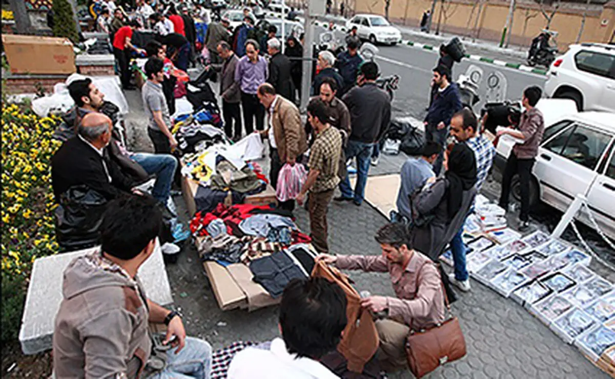 عزم جدی شهرداری برای جمع آوری دستفروشان/  پاک‌سازی خیابان شیک در چندین مرحله از دستفروشان
