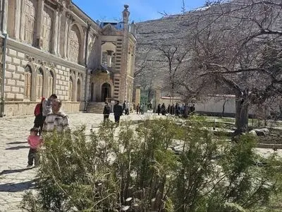 ۵۰ هزار گردشگر از اماکن تاریخی آذربایجان غربی بازدید کردند