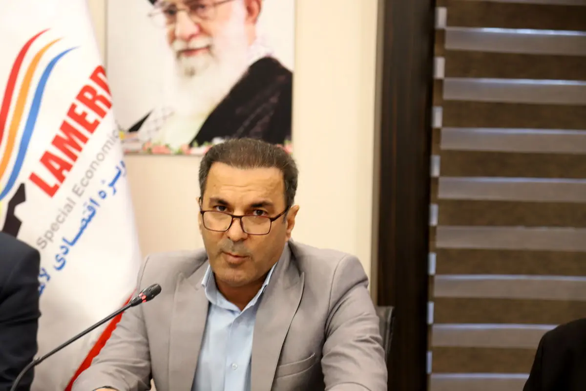 ارائه بیش از ١٠٠ میلیارد تومان خدمات درمانی بیمه سلامت در لامرد و مهر طی سال ١۴٠٣