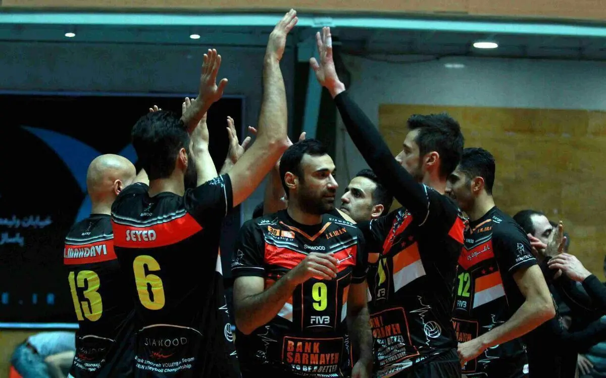اتفاق تلخ برای والیبال ایران؛ بانک سرمایه منحل شد!