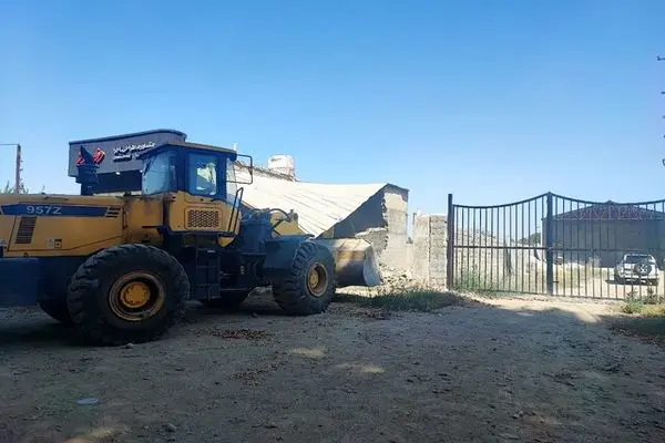  ۲ بنای غیرمجاز در عرصه تاق‌بستان تخریب شد 