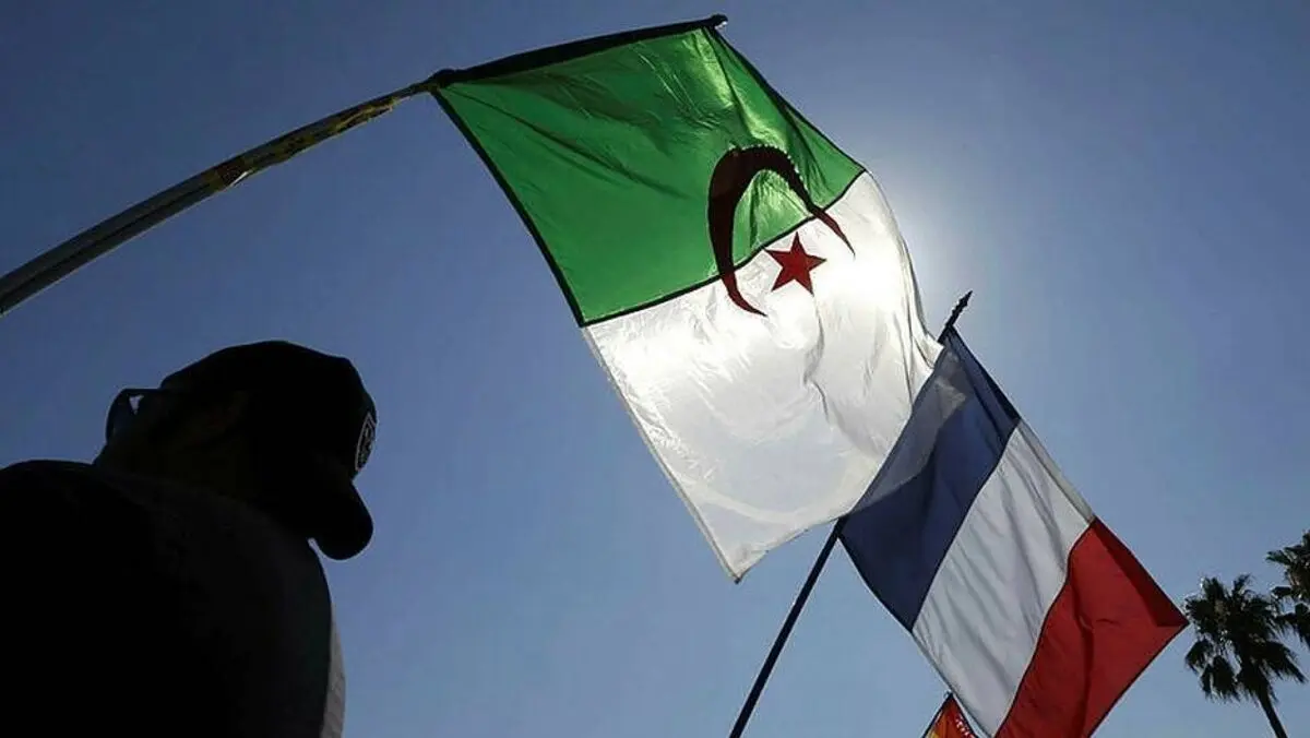 الجزایر سفیر فرانسه را احضار کرد
