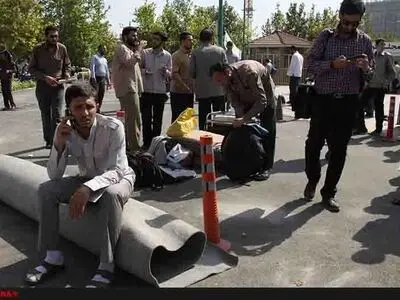 نارضایتی رهبر انقلاب از تحصن مقابل مجلس 