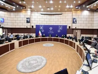 حمایت از فعالیت احزاب شناسنامه دار / هیچ مانعی سد راه فعالیت احزاب وجود ندارد