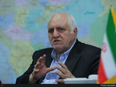 حمایت نمایندگان از امیر حاتمی دفاع از وحدت ارتش و سپاه بود