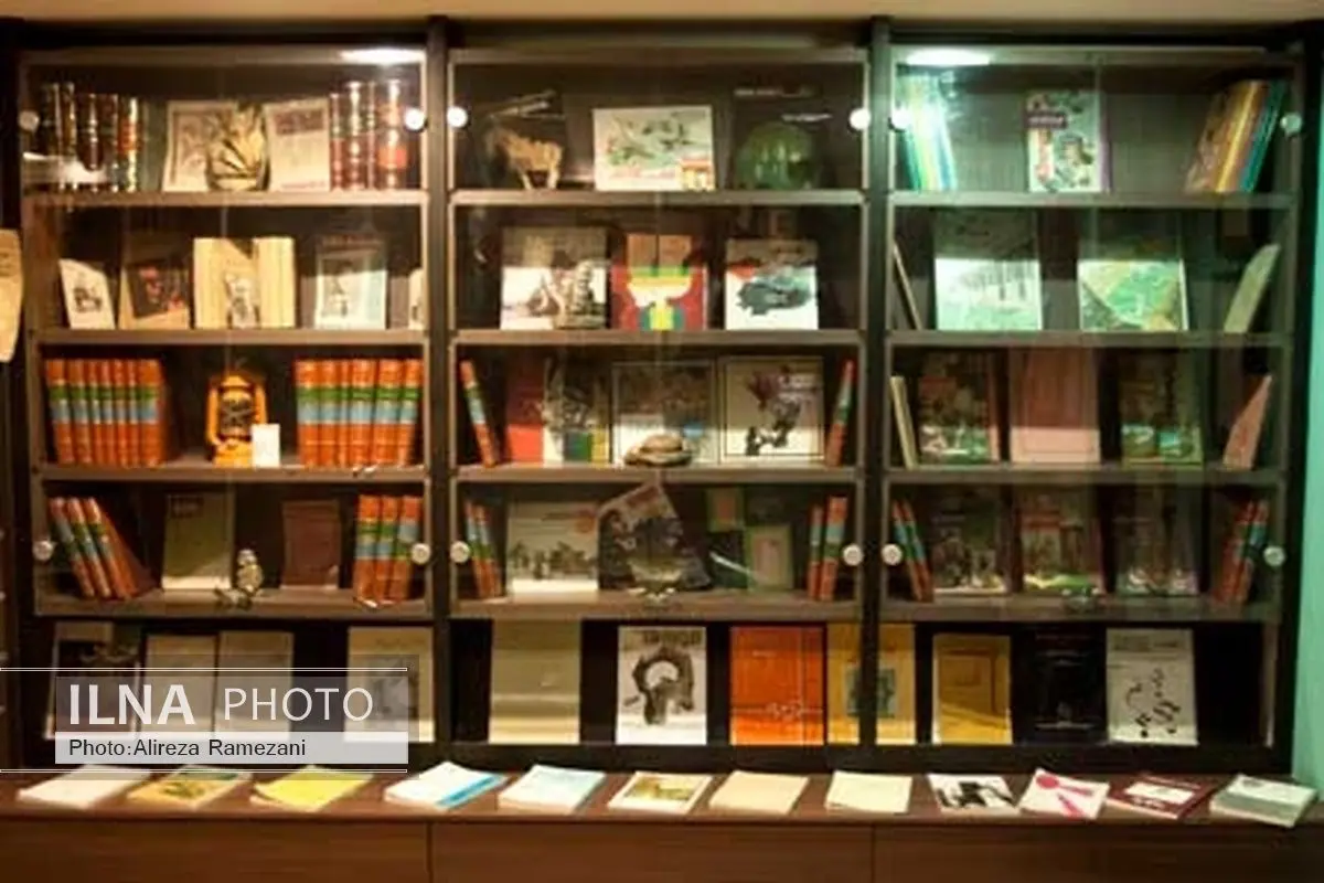 کتابهایی که همدم پاییز تهرانیها بودند