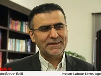 دیدگاه ایوبی درباره سازمان سینمایی، فارابی و بخش خصوصی